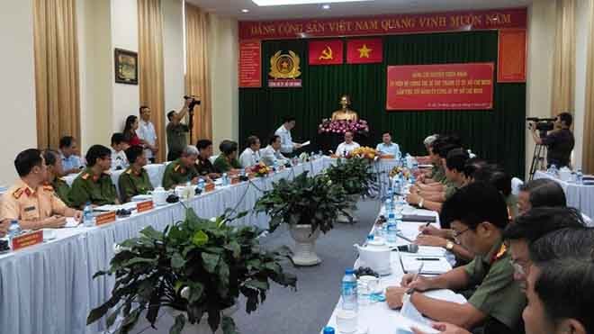 Bí thư Nguyễn Thiện Nhân làm việc với Công an TPHCM - ảnh 2
