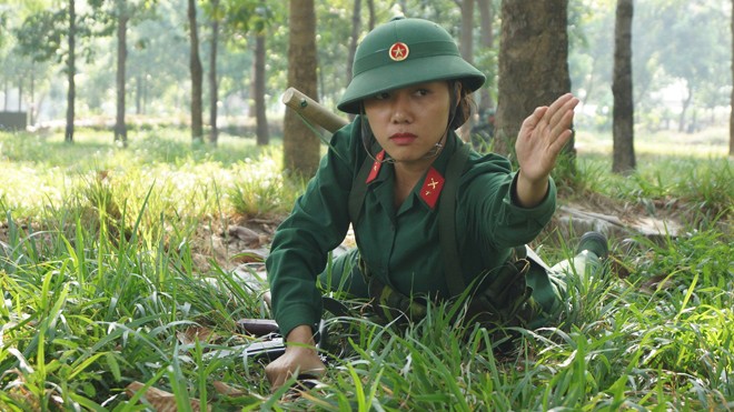 100 bóng hồng tuyên thệ chiến sĩ mới - ảnh 5