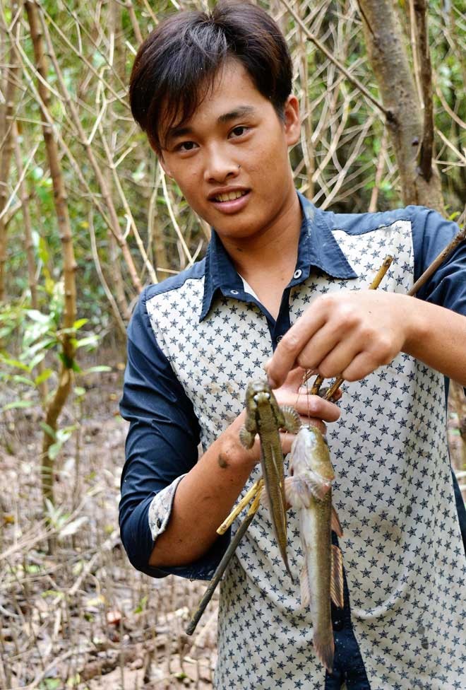 Ly kỳ chuyện săn loài cá chạy trên cạn, leo cây nhoay nhoáy - ảnh 9