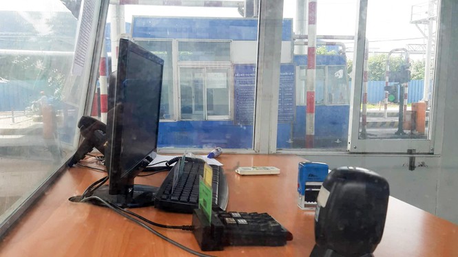 Bị tài xế phản ứng, Trạm BOT T2 chưa định được ngày thu phí trở lại - ảnh 1