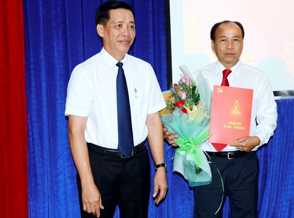 Điều động, bổ nhiệm nhân sự 2 địa phương - ảnh 1