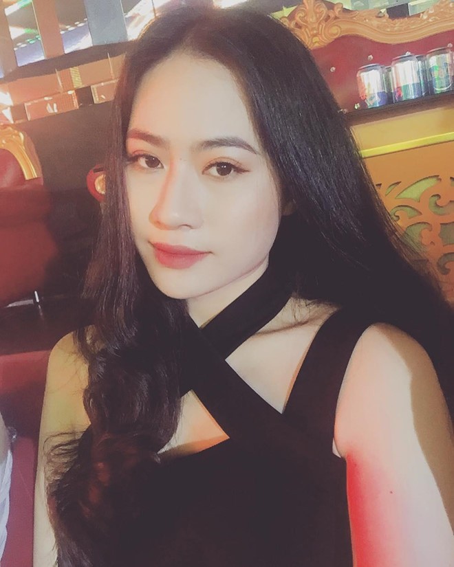 Quang Hải bị đồn có người yêu mới là hot girl ở Sài Gòn - ảnh 1