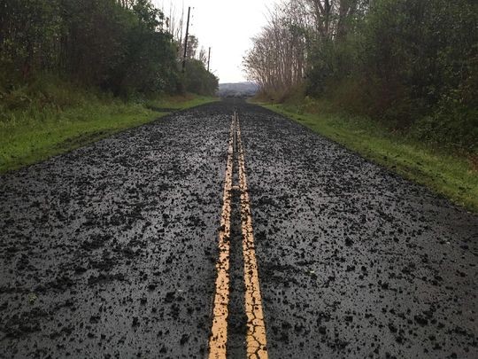 Hawaii sơ tán dân cư vì dung nham núi lửa Kilauea phun trào - ảnh 1
