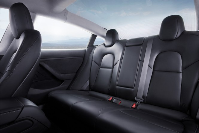Ưu và nhược điểm xe điện Tesla Model 3 - ảnh 2