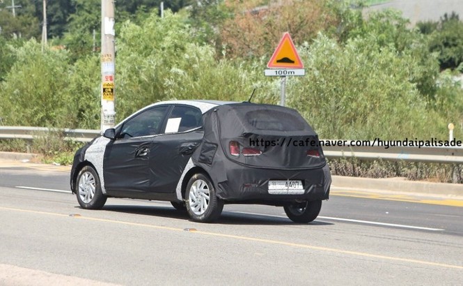 Hyundai Grand i10 thế hệ mới rò rỉ ảnh chạy thử ở Ấn Độ - ảnh 2