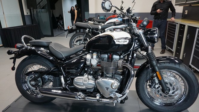 Loạt xe mô tô khủng của Triumph 'khoe mã' tại Hà Nội - ảnh 4