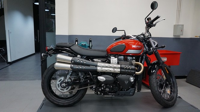Loạt xe mô tô khủng của Triumph 'khoe mã' tại Hà Nội - ảnh 6
