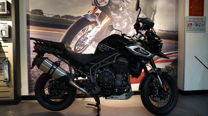 Loạt xe mô tô khủng của Triumph 'khoe mã' tại Hà Nội - ảnh 10