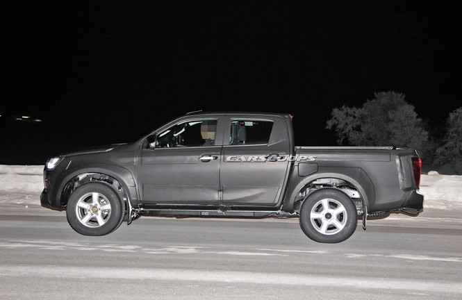 Bán tải Isuzu D-Max thế hệ mới hé lộ bản chạy thử, sẽ ra mắt trong năm 2019? - ảnh 2