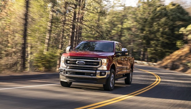Thế hệ mới của Ford Ranger sẽ có thiết kế tương tự bán tải hạng nặng? - ảnh 1