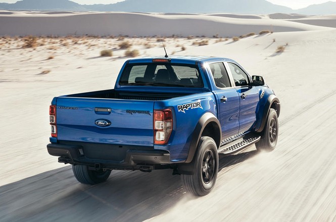 Bán tải 'khủng' Ford Ranger Raptor mới tại Anh có gì đặc biệt? - ảnh 2