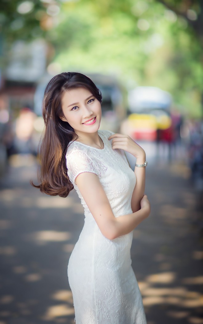 Thí sinh Hoa hậu Việt Nam 2014 khoe vẻ đẹp thuần khiết - ảnh 1
