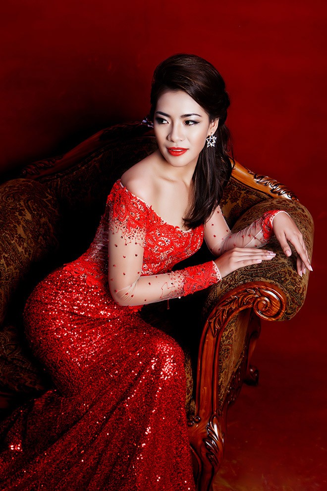 Hoa hậu phu nhân áo dài Việt Nam tại Mỹ 2013 bị phế ngôi - ảnh 3