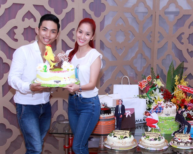 Khánh Thi nhí nhảnh dự sinh nhật học trò cưng - ảnh 3