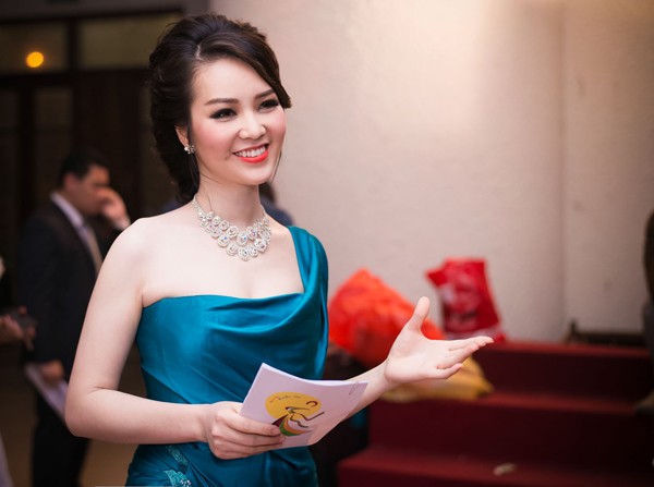 Những Hoa hậu, Á hậu bén duyên với truyền hình - ảnh 3