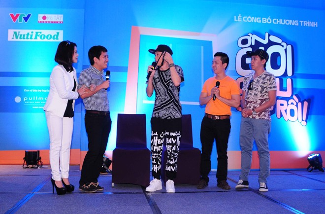 Ngoài 40 tuổi, Hoài Linh vẫn mặc đồ hip-hop - ảnh 4
