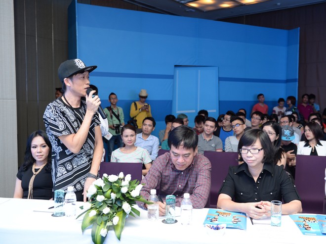 Ngoài 40 tuổi, Hoài Linh vẫn mặc đồ hip-hop - ảnh 3