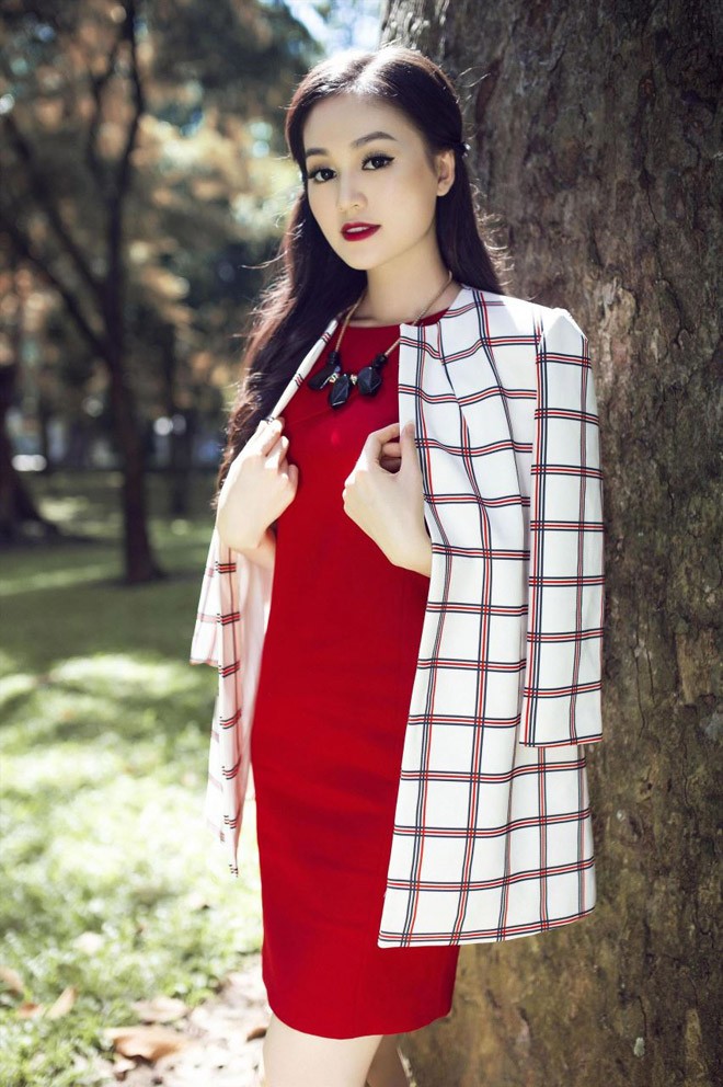 Miss Ngôi Sao Thu Hiền thanh lịch, quyến rũ dưới nắng thu - ảnh 3
