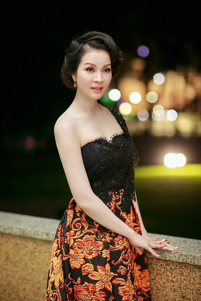 MC Thanh Mai đọ vẻ quyến rũ với 'đàn em' Hồng Quế - ảnh 3