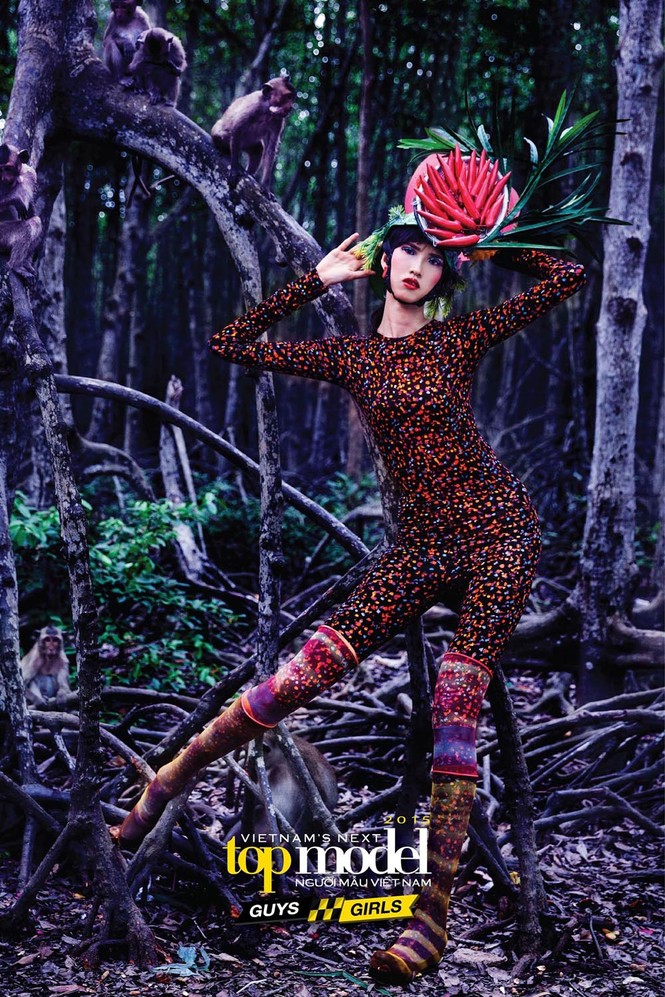 Thí sinh Next Top Model sợ hãi khi chụp ảnh với khỉ - ảnh 8