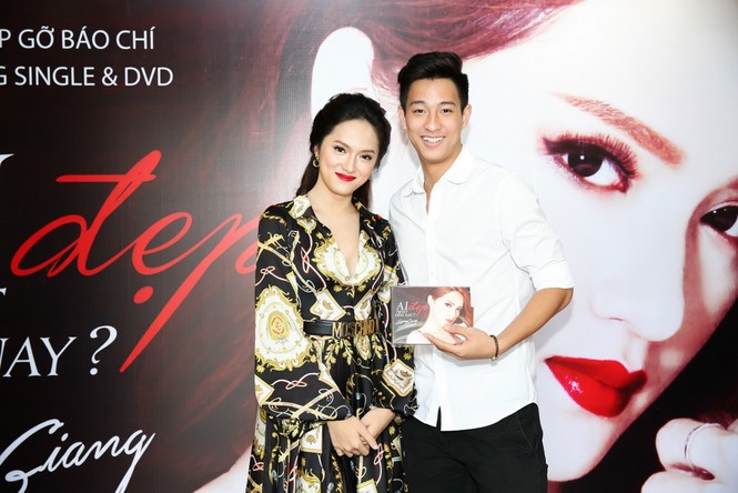 Hương Giang Idol nói gì về tin đồn chia tay bạn trai Việt kiều? - ảnh 10