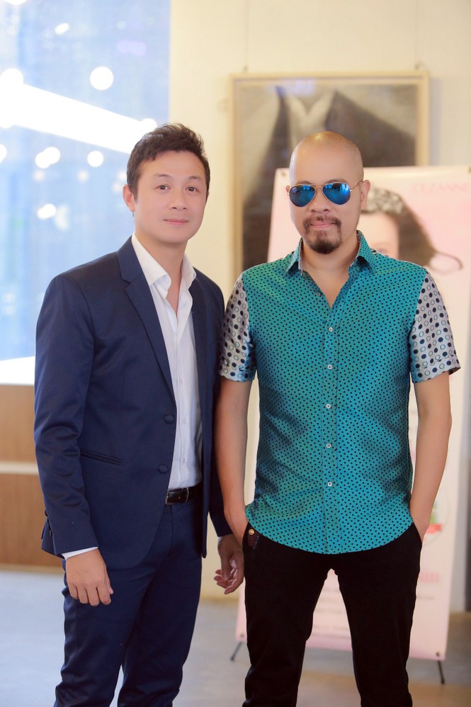 Á quân The Face Khánh Ngân vai trần quyến rũ bên MC Anh Tuấn - ảnh 6