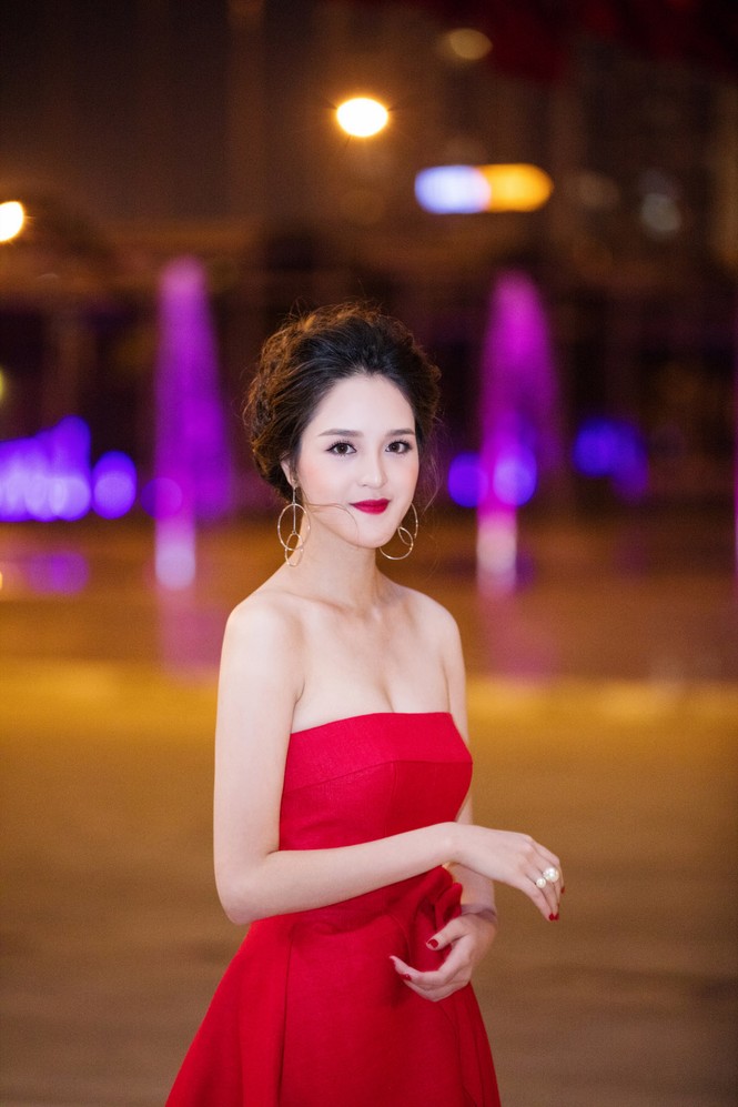 á hậu hoàng anh - ảnh 1
