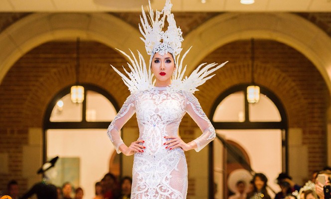 Ngọc Quyên tái xuất diễn thời trang tại Mỹ - ảnh 5