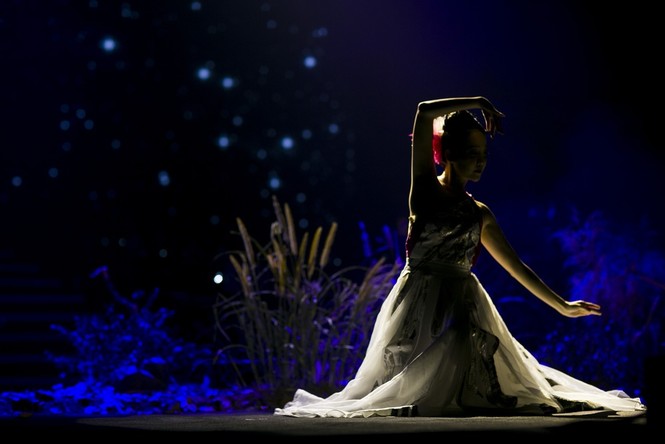 Linh Nga, Thu Phương phiêu cùng tiếng violin của Hoàng Rob - ảnh 4