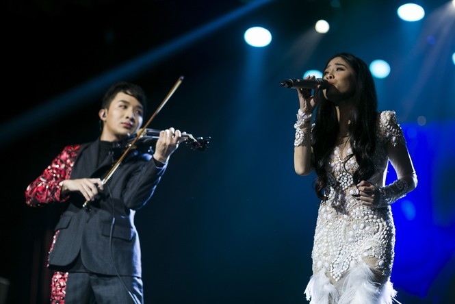 Linh Nga, Thu Phương phiêu cùng tiếng violin của Hoàng Rob - ảnh 7