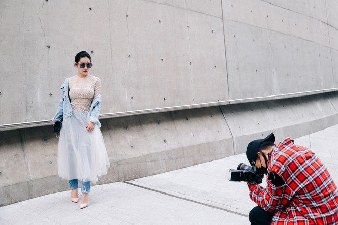 Hotgirl Milan Phạm được các tay máy săn đón ở Seoul Fashion Week - ảnh 6