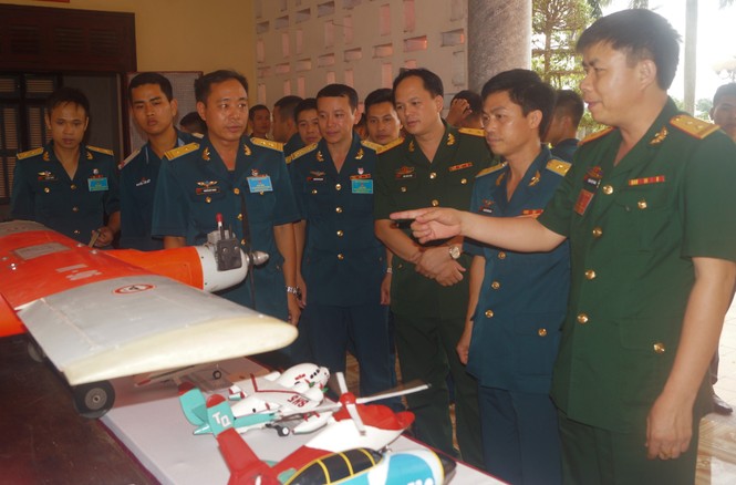 Xung kích bảo vệ vùng trời Tổ quốc - ảnh 2