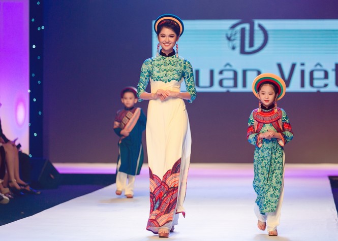 Hoa hậu Mỹ Linh rạng rỡ hội ngộ Á hậu Thanh Tú, Thuỳ Dung - ảnh 9