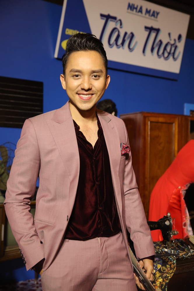 Dàn sao Việt nô nức đi xem liveshow bolero của Đàm Vĩnh Hưng - ảnh 4