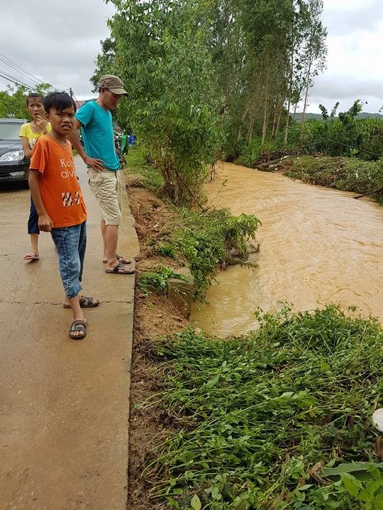 Hai trường hợp mất tích trong mưa lũ Nghệ An - ảnh 1
