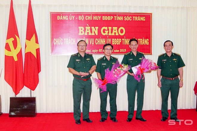 Triển khai quyết định của Bộ trưởng Quốc phòng về công tác cán bộ - ảnh 1