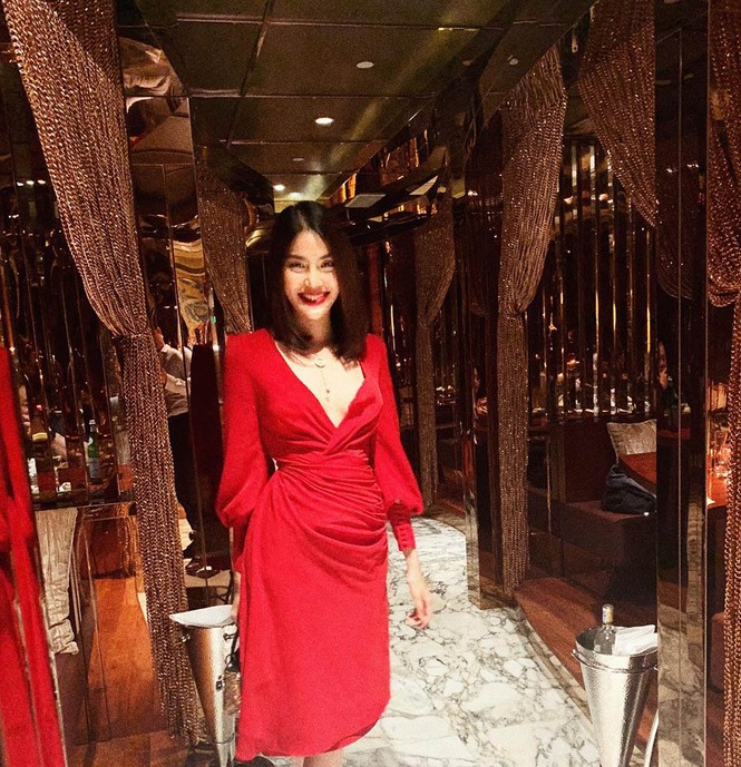 Vợ chồng Hoa hậu Thu Thảo đón Valentine lãng mạn ở châu Âu - ảnh 13