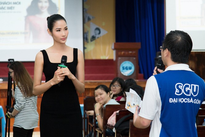 Nối gót H'hen Niê, Á hậu Hoàng Thuỳ sang Philippines làm diễn giả - ảnh 2