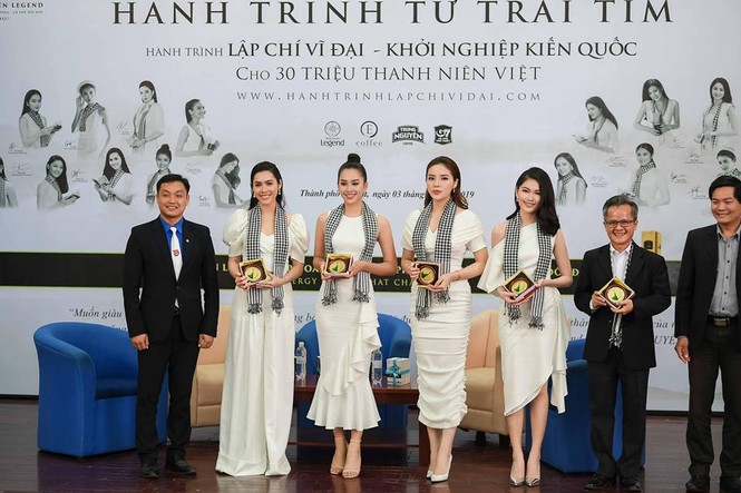 Á hậu Hoàng My tìm thấy 'em gái' thất lạc sau 19 năm khiến ai nấy ngỡ ngàng - ảnh 2