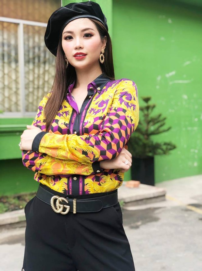 Hoa hậu Phương Khánh khoe ảnh bikini gợi cảm trên nhà cao tầng - ảnh 5