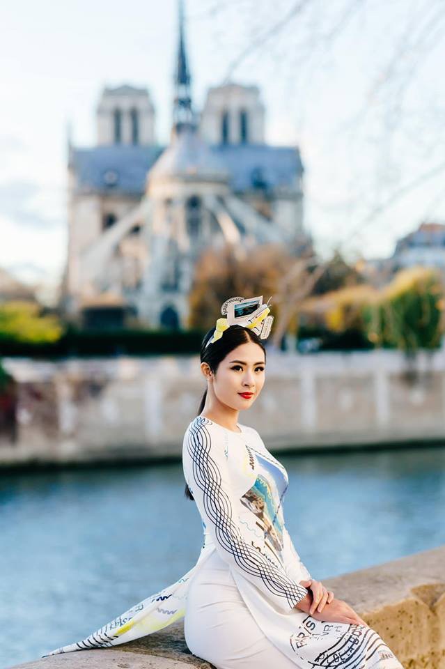 Hoa hậu Ngọc Hân: Sẽ qua thôi, một ngày buồn cùng Notre-Dame de Paris… - ảnh 1