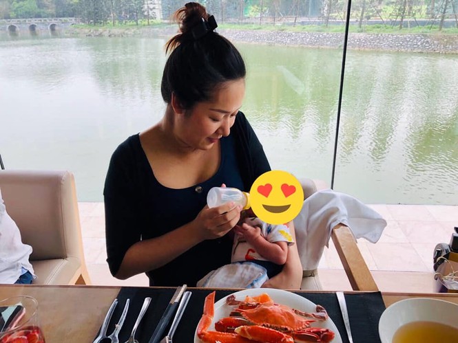 Hoa hậu Hà Kiều Anh khoe quý tử học lớp 2 điển trai, biết làm Văn bằng tiếng Anh - ảnh 11