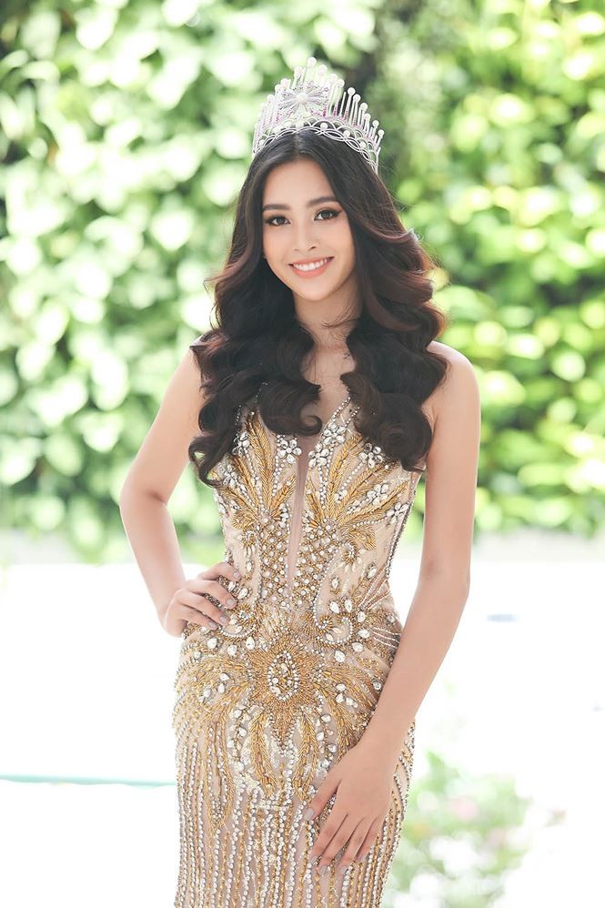 Á hậu Thanh Tú rạng rỡ tái xuất trong tiệc sinh nhật bên dàn Hoa, Á hậu - ảnh 7