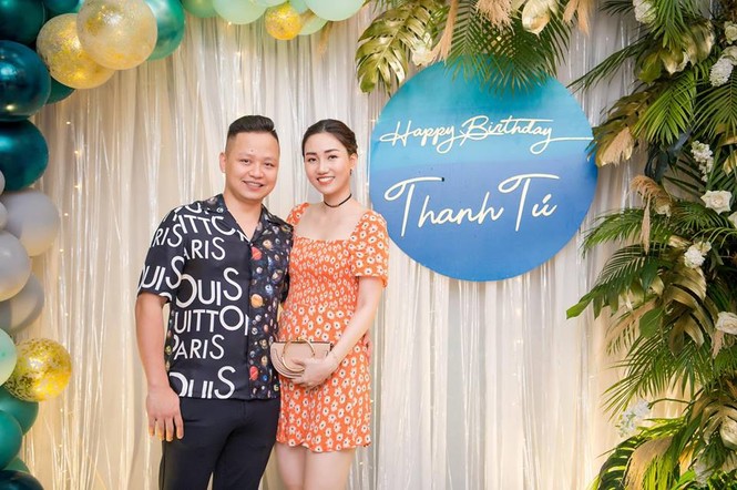 Á hậu Thanh Tú rạng rỡ tái xuất trong tiệc sinh nhật bên dàn Hoa, Á hậu - ảnh 4