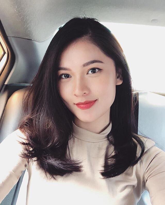 Á hậu Tú Anh xinh đẹp đưa con trai đi dạo - ảnh 8
