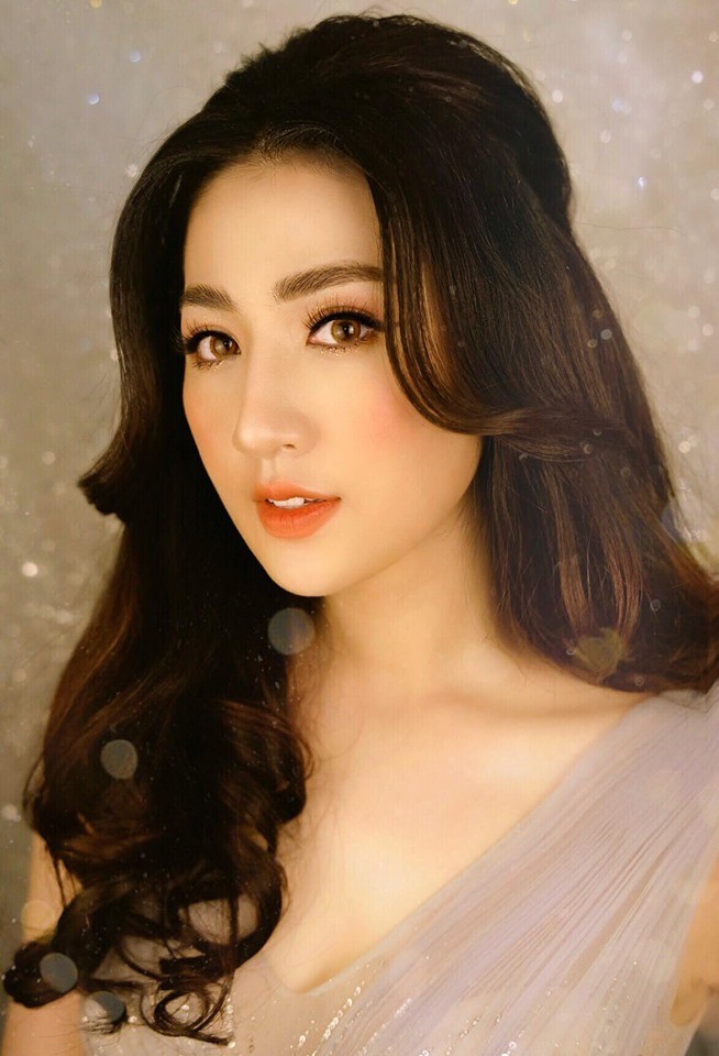 Á hậu Phương Nga 'chạm trán' người tình màn ảnh của bạn trai Bình An - ảnh 8