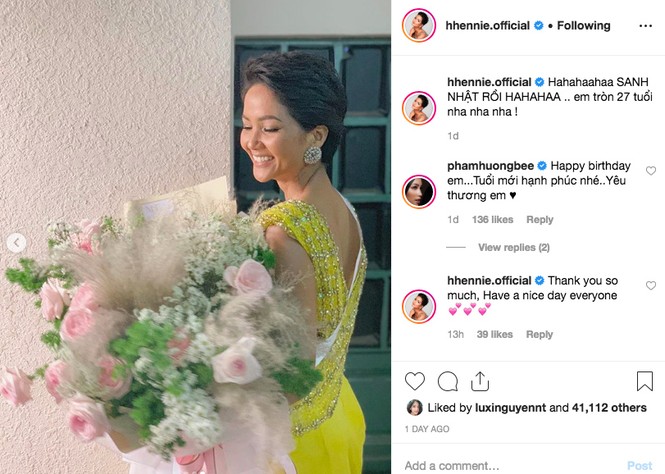 H'Hen Niê mặc lại váy dạ hội 'gây bão' ở Miss Universe trong tiệc sinh nhật sớm - ảnh 2