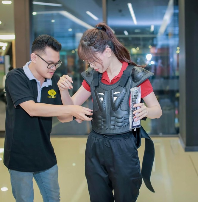 Á hậu Thuý An bất ngờ tung ảnh gợi cảm, khoe làn da trắng gợi cảm không tì vết - ảnh 9