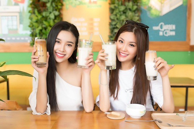 Á hậu Thuỳ Dung khoe ảnh bikini nóng bỏng và cái kết bất ngờ khiến fans 'té ghế' - ảnh 11