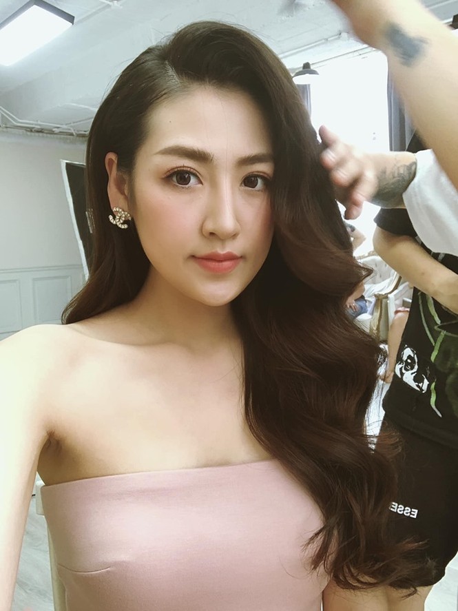 Á hậu Thuỳ Dung khoe ảnh bikini nóng bỏng và cái kết bất ngờ khiến fans 'té ghế' - ảnh 13